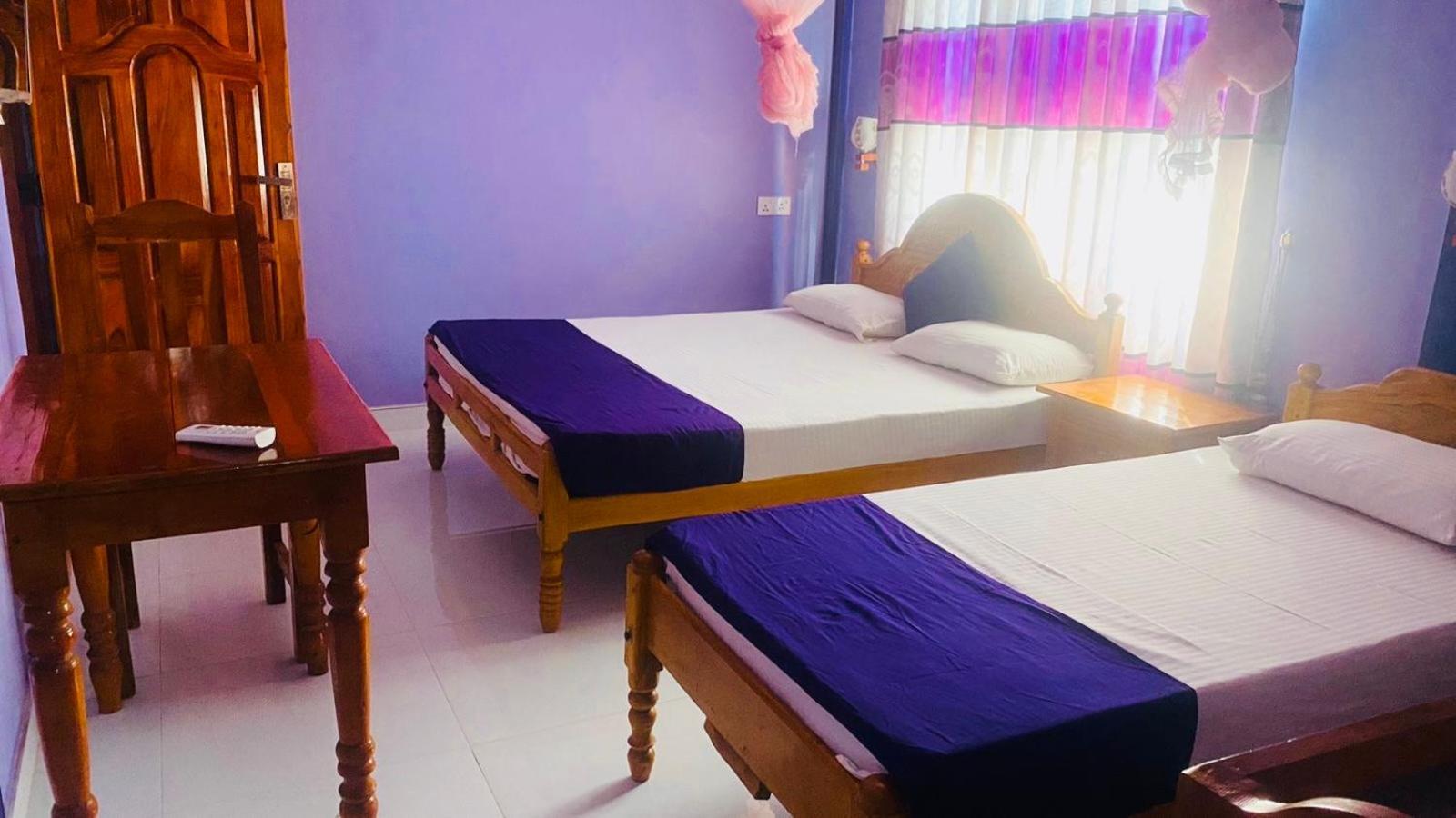 Snp Star Guest House Trincomalee Dış mekan fotoğraf