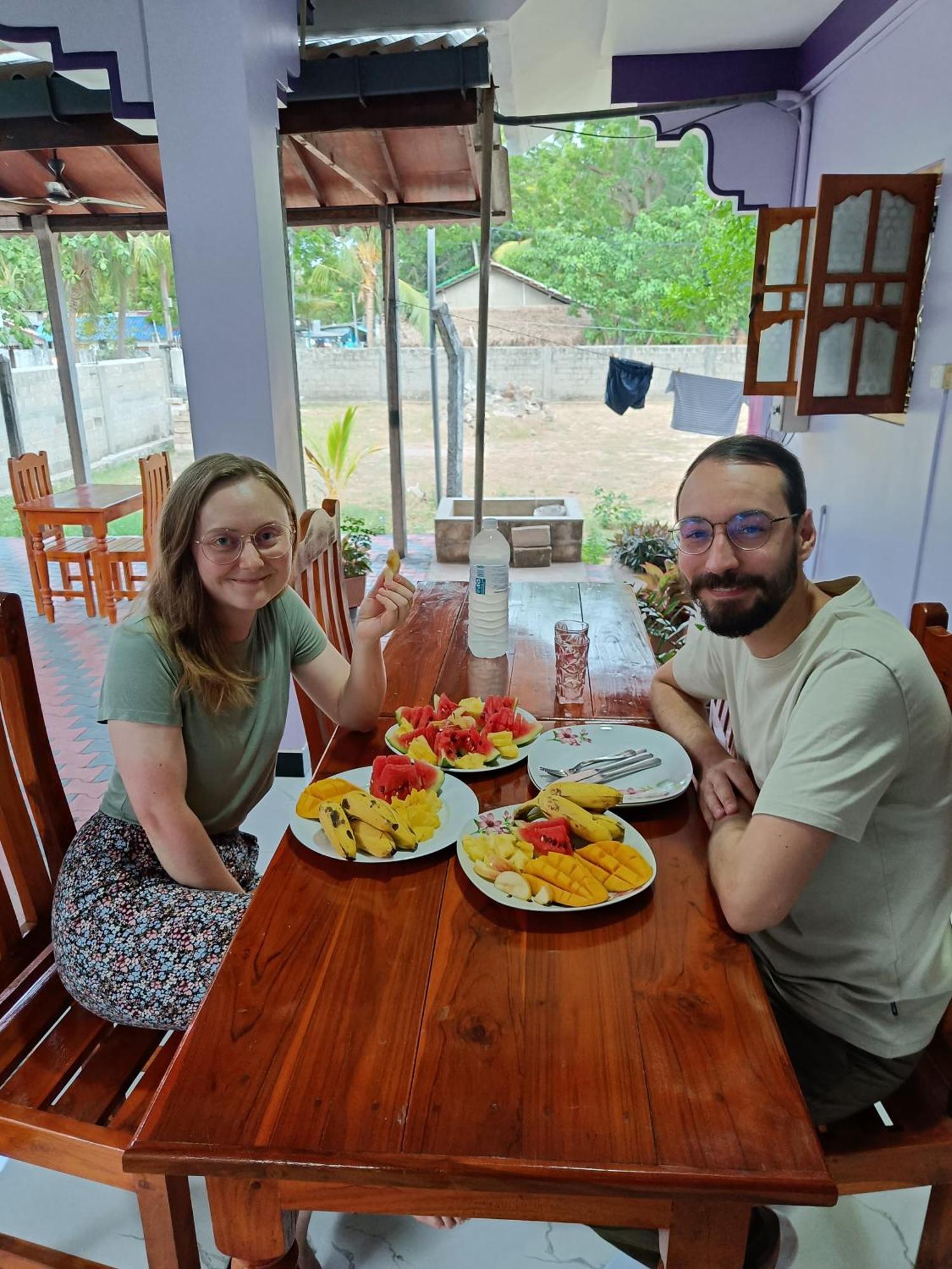 Snp Star Guest House Trincomalee Dış mekan fotoğraf
