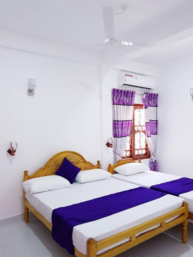 Snp Star Guest House Trincomalee Dış mekan fotoğraf