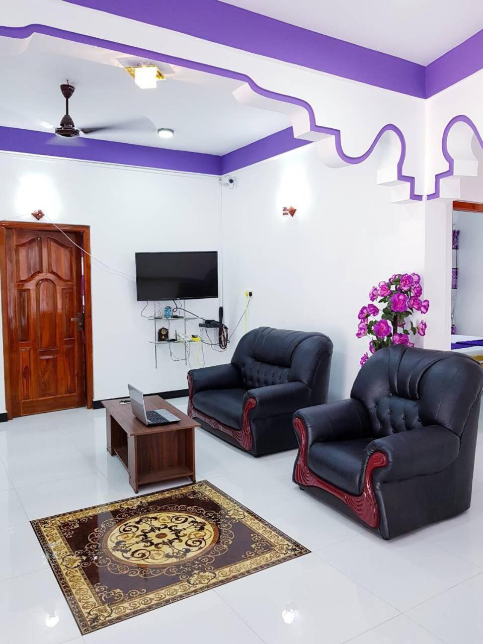 Snp Star Guest House Trincomalee Dış mekan fotoğraf