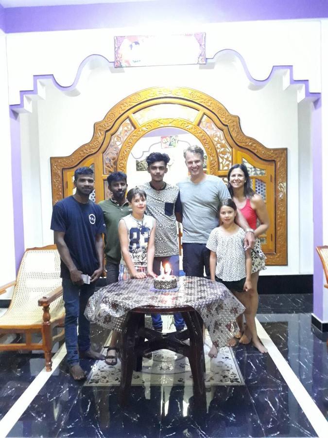 Snp Star Guest House Trincomalee Dış mekan fotoğraf